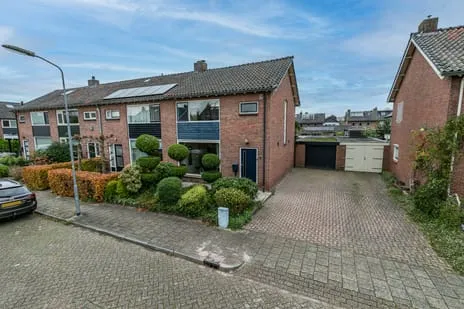 Hoekwoning te koop: Kievitlaan 6, Hoevelaken-Overhorst Hoevelaken
