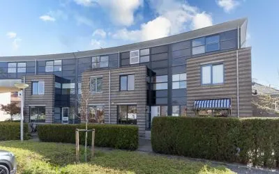 Tussenwoning te koop: Kievitsbloem 64, Achter het Raadhuis Nootdorp