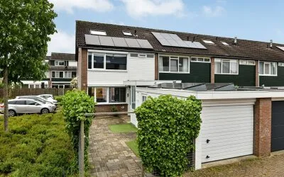 Hoekwoning te koop: Kievitshof 40, Elst