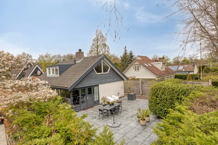 Vrijstaande woning te koop: Kievitslaan 17, Bergen (Nh)