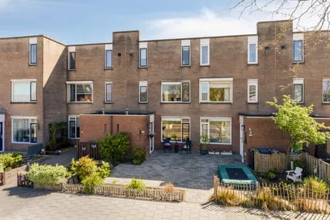 Tussenwoning te koop: Kievitstraat 122, Hanzewijk/Greente Kampen