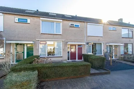 Tussenwoning te koop: Kievitstraat 13, Bruchem Bruchem