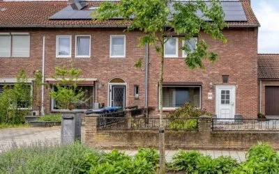 Hoekwoning te koop: Kievitstraat 25, Heksenberg Heerlen