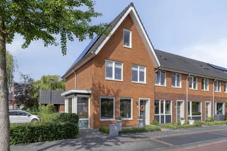 Hoekwoning te koop: Kievitweide 16, Verspreide huizen Renswoude