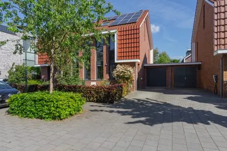 Terraced house for sale: Kikkerbeet 9, Lanenbuurt Elst (Ge)