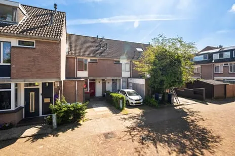 Tussenwoning te koop: King Olivereiland 34, Nieuw Waldeck 'S-Gravenhage