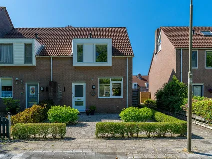 Hoekwoning te koop: Kingmastate 118, Camminghaburen-Noord Leeuwarden