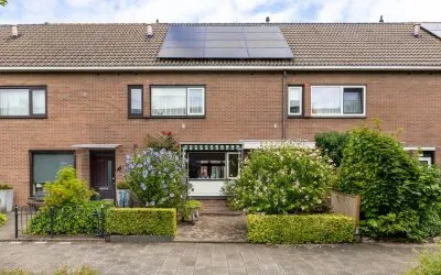 Tussenwoning te koop: Kinheim 86, Zwanenburg West Zwanenburg