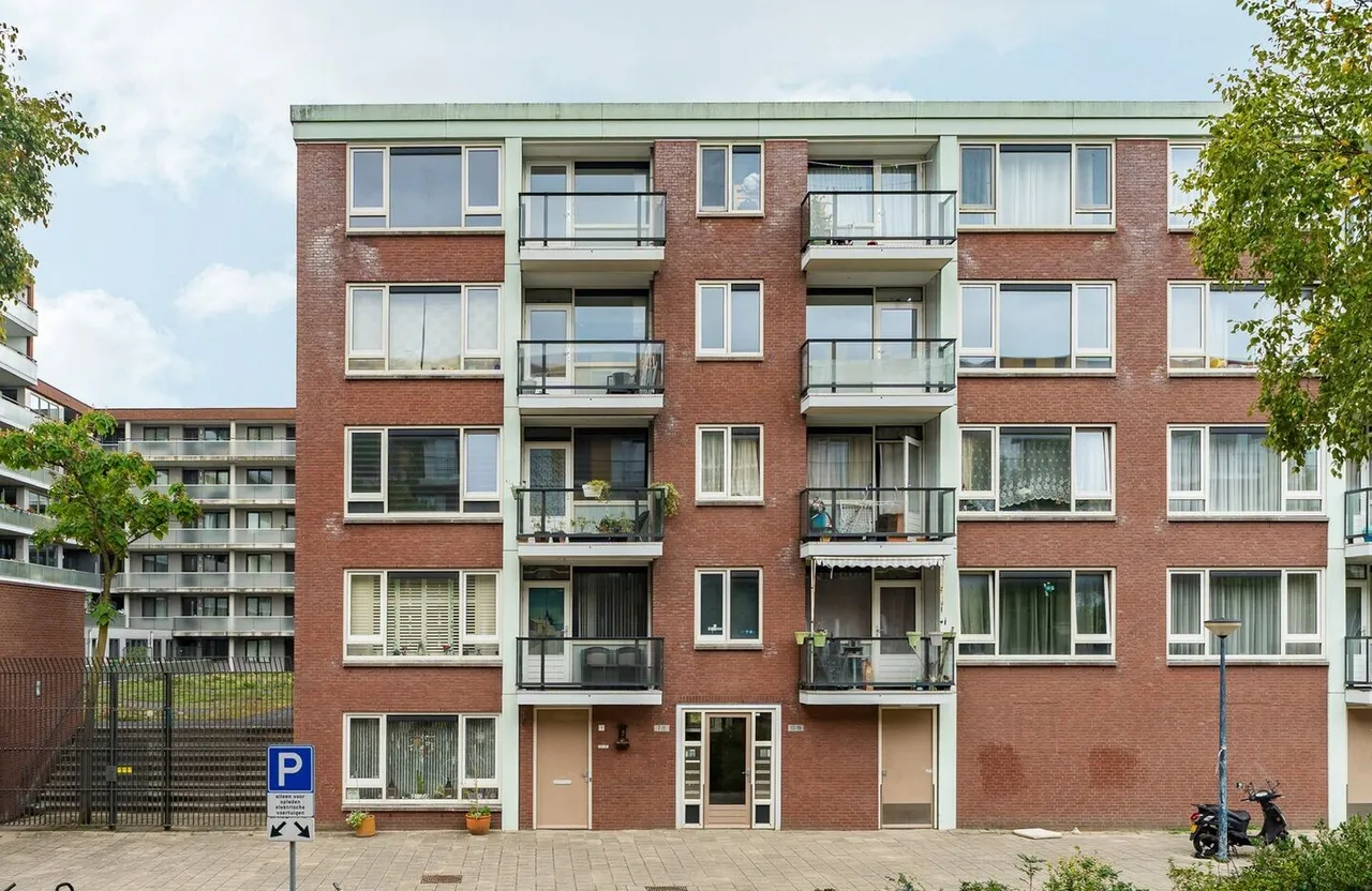 Appartement te koop: Klaas Katerstraat 11, Amsterdam