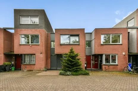 Tussenwoning te koop: Klaas Wannen 30, Twiske-West Amsterdam