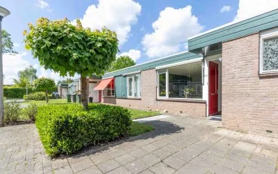 Tussenwoning te koop: Klaaskateweg 15A, Voortman-Amelink Enschede