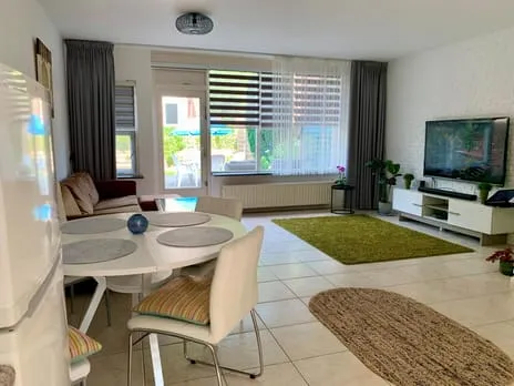 Tussenwoning te huur: Klagerstuin 5, Risdam-Noord - Buurt 21 00 Zwaag