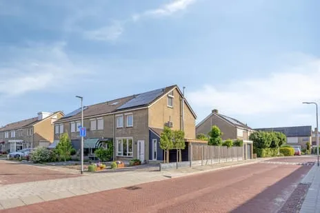 Hoekwoning te koop: Klaproos 1, Centrum IJsselmuiden Ijsselmuiden