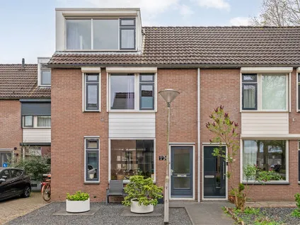 Tussenwoning te koop: Klaproos 4, Hardenberg