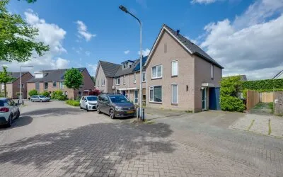 Hoekwoning te koop: Klaproos 50, De Kuil Udenhout