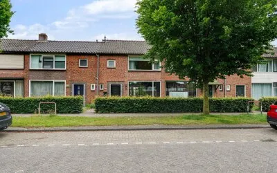 Tussenwoning te koop: Klaproosstraat 116, Bloemenoord Waalwijk