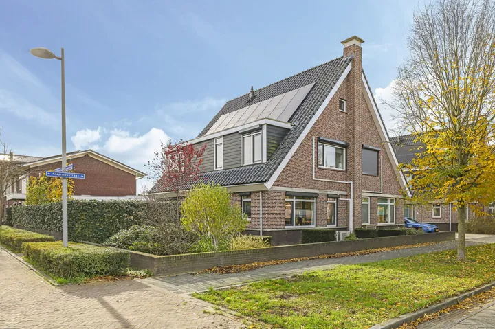 Twee-onder-één-kap te koop: Klaproosstraat 20A, Oosseld / Vijverberg - zuidwest Doetinchem