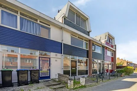 Tussenwoning te koop: Klaproosstraat 8, Kern Heenvliet Heenvliet