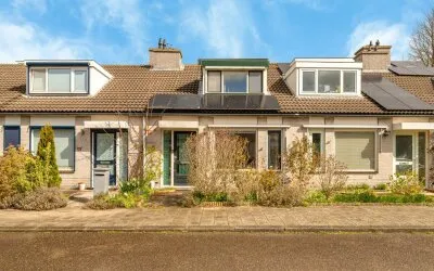 Tussenwoning te koop: Klaterbos 125, Hoofddorp