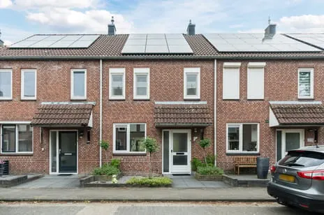Tussenwoning te koop: Klaver 9, Kantonnier Best