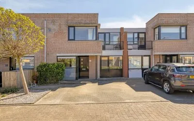 Tussenwoning te koop: Klaverberg 76, Tolberg-West Roosendaal