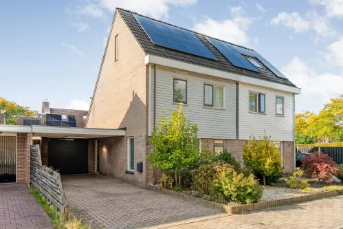 Twee-onder-één-kap te koop: Klaverkamp 34, Hoogeveen
