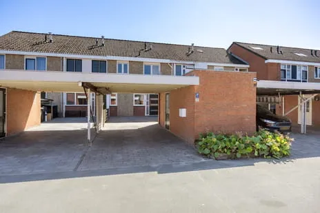 Tussenwoning te koop: Klaverweide 13, Fivelmonde Delfzijl