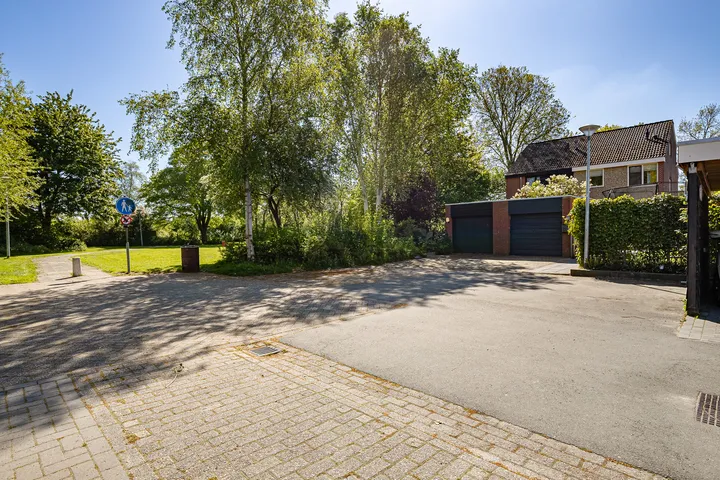 Twee-onder-één-kap te koop: Klaverweide 35, Fivelmonde Delfzijl