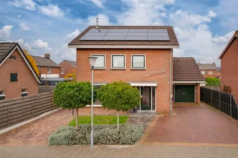 Vrijstaande woning te koop: Kleefsestraat 1, Beek Beek (Gem. Montferland)