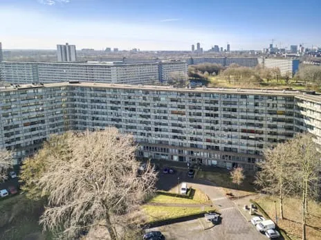Appartement te koop: Kleiburg 818, Bijlmermuseum-Zuid Amsterdam