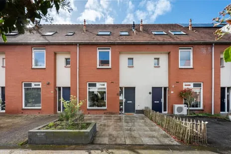 Tussenwoning te koop: Kleimos 14, Milligen Zwolle