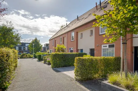 Tussenwoning te koop: Kleimos 42, Milligen Zwolle