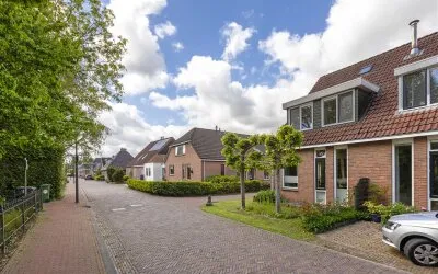 Twee-onder-één-kap te koop: Klein Frankrijk 1, Zuidhorn Zuidhorn
