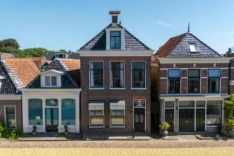 Hoekwoning te koop: Kleine Dijlakker 28, Bolsward binnen De Wallen Bolsward