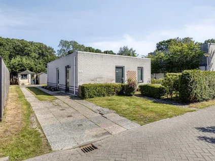 Vrijstaande woning te koop: Kleine Heistraat 16K236, Verspreide huizen Wernhout Wernhout