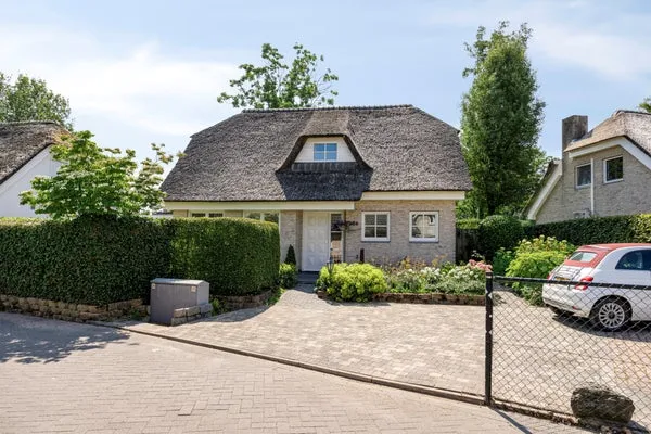 Vrijstaande woning te koop: Kleine Heistraat 16K388, Verspreide huizen Wernhout Wernhout