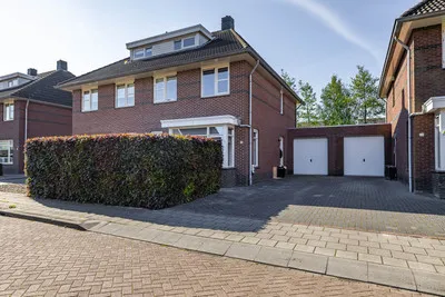 Tussenwoning te koop: Kleine Hoorn 18, Marum Marum