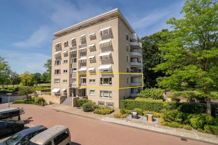 Apartment for sale: Kleine Houtstraat 131, Horstlanden-Stadsweide Enschede