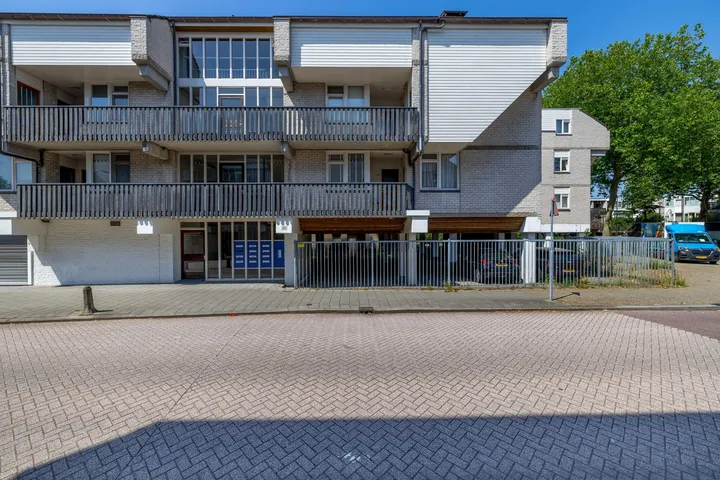 Apartment for sale: Kleine Inez erf 15, Ervenbuurt Capelle Aan Den Ijssel