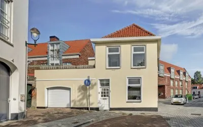 Corner house for sale: Kleine Kerkstraat 7, Centrum Bergen Op Zoom