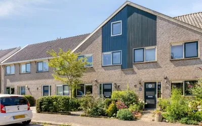 Tussenwoning te koop: Kleine Werf 4, Oosthuizen