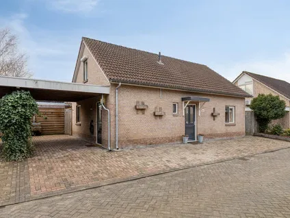 Vrijstaande woning te koop: Kleine Heistraat 16K029, Verspreide huizen Wernhout Wernhout