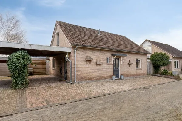 Vrijstaande woning te koop: Kleine Heistraat 16K029, Verspreide huizen Wernhout Wernhout