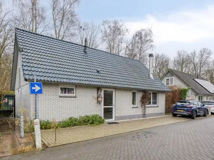 Vrijstaande woning te koop: Kleine Heistraat 16K158, Verspreide huizen Wernhout Wernhout