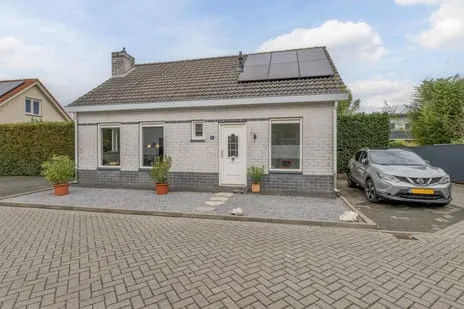 Vrijstaande woning te koop: Kleine Heistraat 16K252, Verspreide huizen Wernhout Wernhout