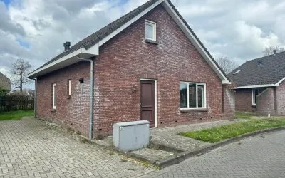 Vrijstaande woning te koop: Kleine Heistraat 16K467, Verspreide huizen Wernhout Wernhout