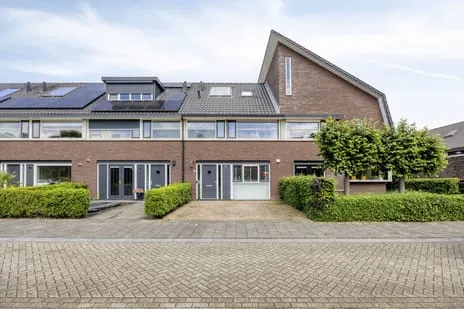 Tussenwoning te koop: Kleinmansbeek 4, De Burgt Barneveld