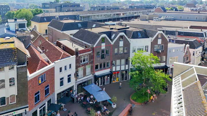 Apartment for sale: Kleiweg 82E, Nieuwe Markt e.o. Gouda