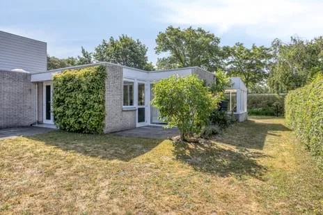 Twee-onder-één-kap te koop: Klepperstee-Berk 4, Ouddorp klepperstee klarebeek Ouddorp