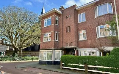 Appartement te koop: Klimopstraat 212, Bloemenbuurt-Oost 'S-Gravenhage